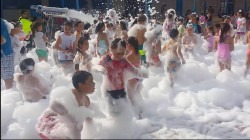 FOAM PARTY